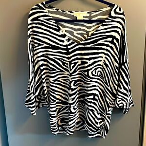 Size‎ L/G, Kenneth Cole Zebra striped top